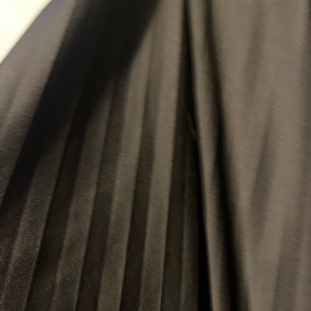 ❤️Anthony Richards Women's Pleated Skirt With Elastic Waist Size 24 Black